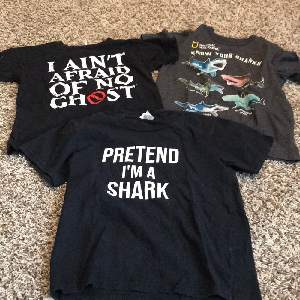 Three XS t shirts